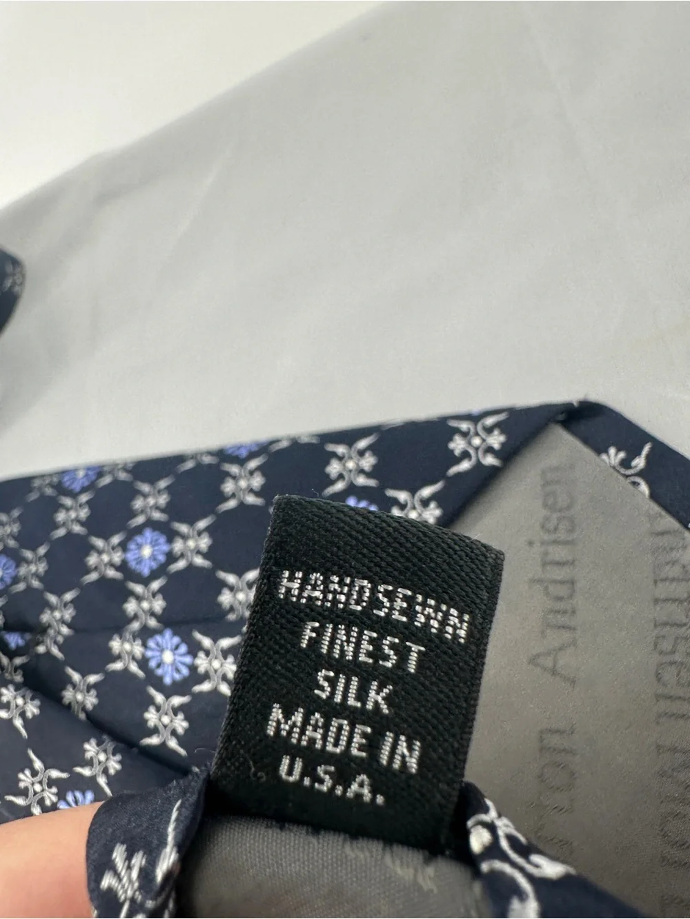 Robert Talbott best of class andrisen Morton navy and white abstract silk tie
